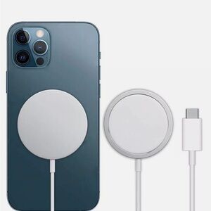 MagSafe Charger for iPhone